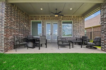 New construction Single-Family house 2131 Tioga View Dr, Iowa Colony, TX 77583 plan Jasmine - image 4