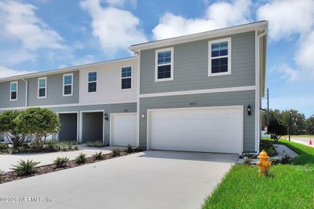 New construction Townhouse house 10123 Whistling Pne Ct, Jacksonville, FL 32221 - image
