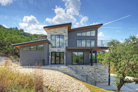 New construction Single-Family house 585 Highland Ter, Canyon Lake, TX 78133 - image