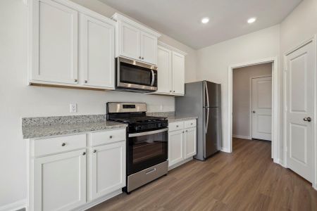 New construction Single-Family house 14318 Sun Coral Dr, Texas City, TX 77539 - image 6