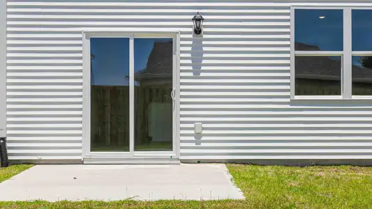 New construction Single-Family house 404 Oak Knoll Dr, Jacksonville, NC 28546 plan Hayden - image