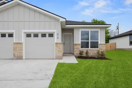 New construction Multi-Family house 614 Campus St, Troy, TX 76579 plan Nolan - image