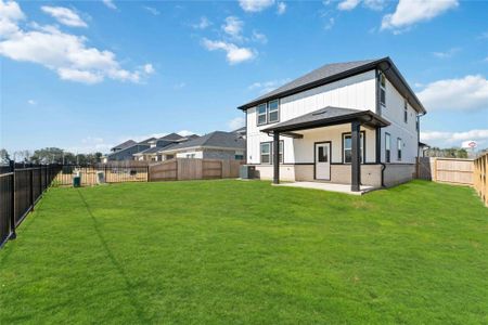 New construction Single-Family house 219 Orchard Laurel Dr, Alvin, TX 77511 plan Walker - image 4