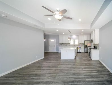 New construction Single-Family house 1421 E Baltimore Ave, Fort Worth, TX 76104 null- photo 1 1