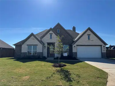 New construction Single-Family house 129 Mikasi, Godley, TX 76044 plan The Edinburg - image 2