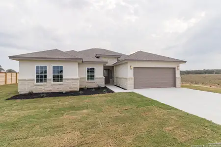 New construction Single-Family house 221 Colonial Ln, La Vernia, TX 78121 - image 2