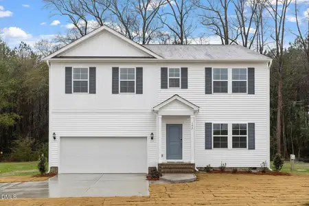 New construction Single-Family house 192 Harriette Ct, Lillington, NC 27546 plan Russell - image
