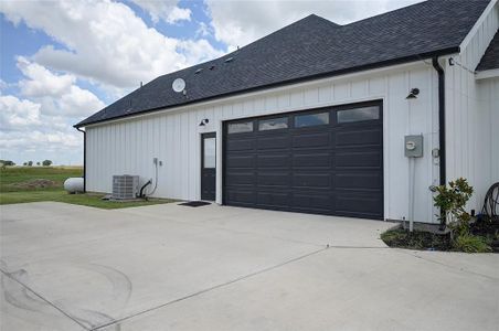 New construction Single-Family house 421 Ike Rd, Waxahachie, TX 75165 null- photo 28 28