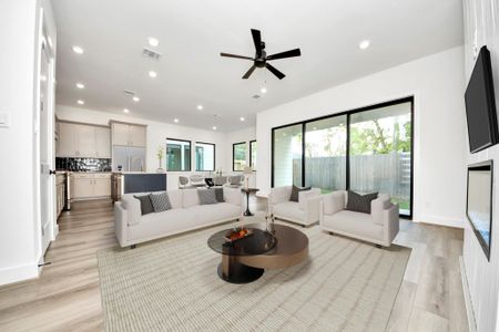 New construction Single-Family house 1422 Caywood Ln, Unit B, Houston, TX 77055 - image 7