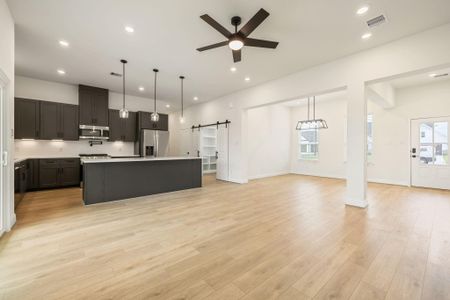 New construction Single-Family house 11439 Durant Dr, Conroe, TX 77306 - image 5