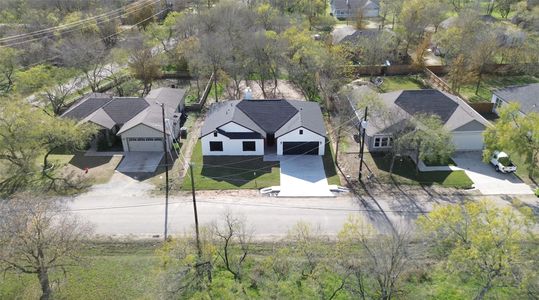 New construction Single-Family house 147 Mokulua Ln, Bastrop, TX 78602 null- photo 28 28