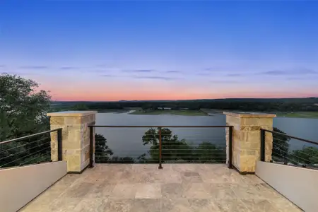 New construction Single-Family house 2923 Cliff Pt, Spicewood, TX 78669 - image