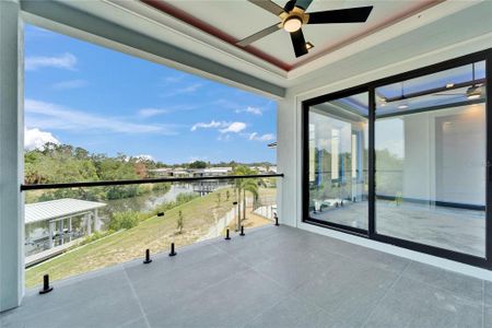 New construction Single-Family house 6520 Simone Shores Cir, Apollo Beach, FL 33572 - image 4