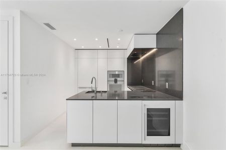 New construction Condo house 300 Biscayne Blvd Way, Unit 5209, Miami, FL 33131 null- photo 12 12