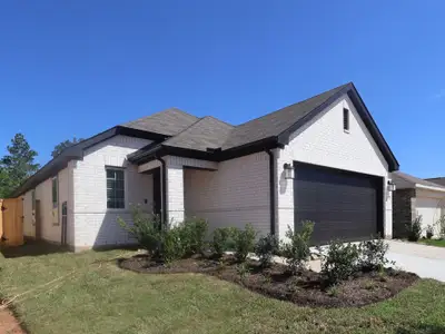 New construction Single-Family house 613 Falling Cave Dr, Willis, TX 77378 plan Boxwood - Smart Series - image