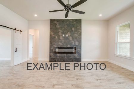 New construction Single-Family house 205 Marshall Dr, Springtown, TX 76088 plan The Iris - image 20