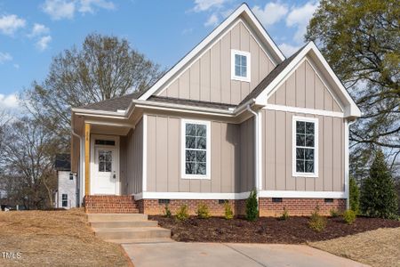 New construction Single-Family house 408 S Main St Street, Franklinton, NC 27525 - photo 0