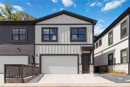 New construction Townhouse house 933 Willingham Dr, Unit 9, Hapeville, GA 30354 - image