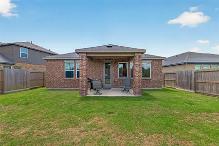 New construction Single-Family house 21906 Big Sky Dr, Tomball, TX 77375 plan Viola - image 3