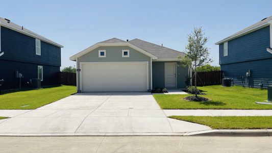 New construction Single-Family house 4232 Woodhill Bend Dr, Fort Worth, TX 76036 plan Caprock - image