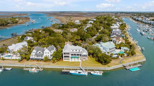 New construction Single-Family house 34 Waterway Island Dr, Isle Of Palms, SC 29451 null- photo 12 12