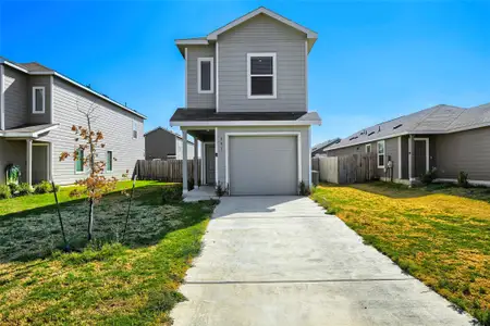 New construction Single-Family house 591 Commander Abbott Dr, Jarrell, TX 76537 plan Baja - image