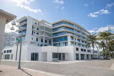 New construction Condo house 3319 N Ocean Dr, Unit TH4, Hollywood, FL 33019 - image