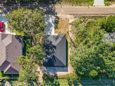 New construction Single-Family house 6123 Inca Dr, Enchanted Oaks, TX 75156 - image