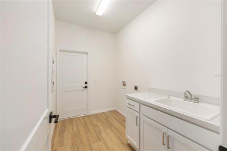 New construction Single-Family house 5912 Ne 57Th Lp, Silver Springs, FL 34488 - image 7