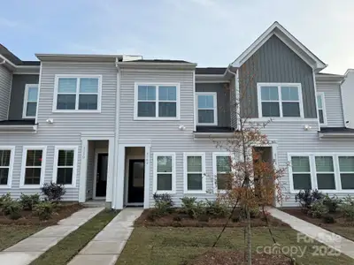 New construction Townhouse house 4742 Lakeview Rd N, Unit 17, Charlotte, NC 28216 - image