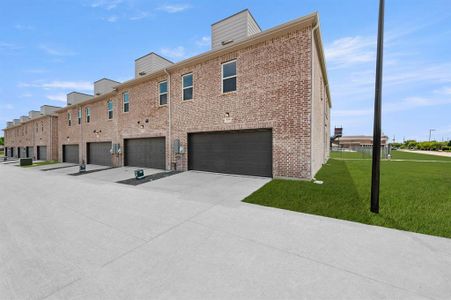 New construction Townhouse house 5700 Lakeview Dr, Watauga, TX 76148 plan Clemson - image