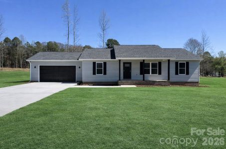New construction Single-Family house 2019 Pineview Dr, Shelby, NC 28150 - image