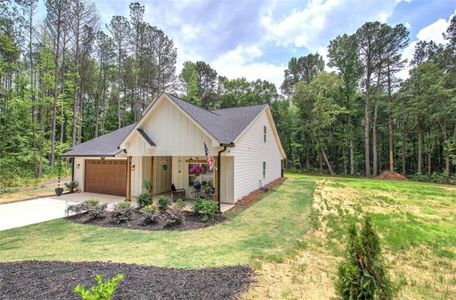 New construction Single-Family house 4142 Lovvorn Rd, Carrollton, GA 30117 - image