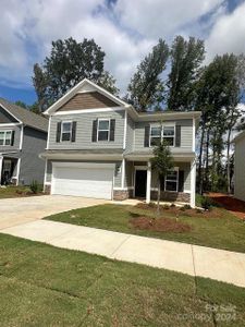 New construction Single-Family house 6131 Moonview Court, Charlotte, NC 28212 - photo 0