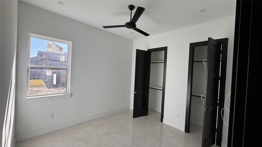New construction Single-Family house 361 Meadow Valley Loop, Jarrell, TX 76537 null- photo 6 6