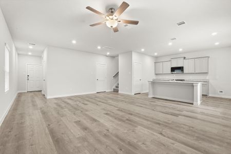 New construction Single-Family house 4507 Pleasant Peony Wy, Katy, TX 77493 plan Leyland - image 9
