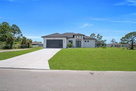 New construction Single-Family house 3901 3Rd St Sw, Lehigh Acres, FL 33976 - image