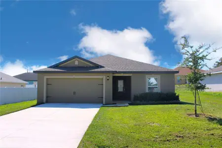 New construction Single-Family house 10 Sawfish Ct, Poinciana, FL 34759 - image