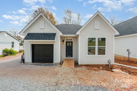New construction Single-Family house 510 Mill St, Lowell, NC 28098 - image
