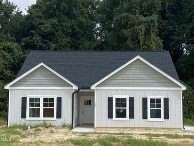 New construction Single-Family house 105 Chester Pl, Pikeville, NC 27863 plan Hayes - image