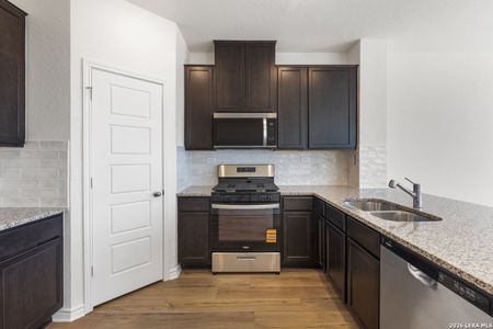 New construction Single-Family house 10030 Jagger Ave, Converse, TX 78109 plan Plan 1772 - image 9