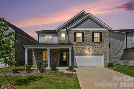New construction Single-Family house 8230 Franklin Trail St, Charlotte, NC 28227 - image