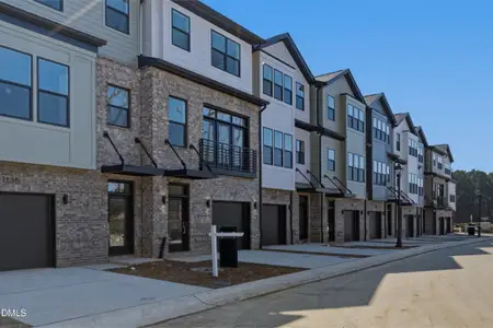 New construction Townhouse house 1139 Booth Park Blvd, Chapel Hill, NC 27514 - image 5