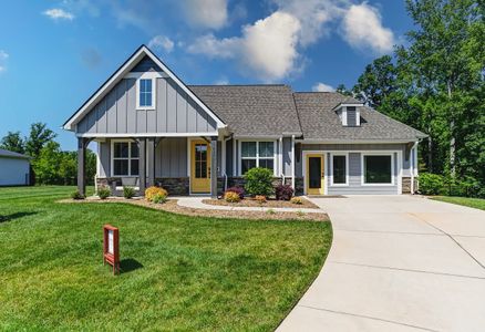 New construction Single-Family house 5429 Ellicott Rock Ct, Denver, NC 28037 plan Proclaim Elevation G - image