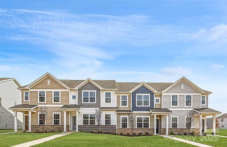 New construction Townhouse house 9858 Old Garden Cir, Gastonia, NC 28056 - photo 0