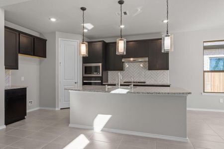 New construction Single-Family house 28828 Crockett Gardens Dr, New Caney, TX 77357 plan Justin (2527-HV-40) - image 11