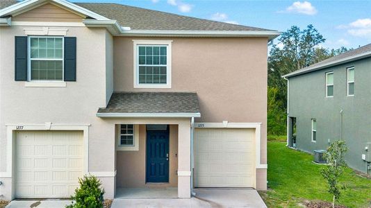 New construction Townhouse house 1273 Yellow Finch Drive, Davenport, FL 33837 - photo 0