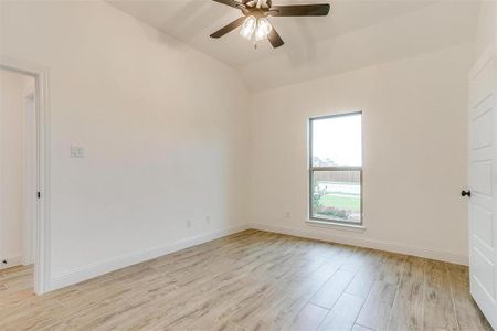 New construction Single-Family house 312 Trail Dust Dr, Godley, TX 76044 null- photo 5 5