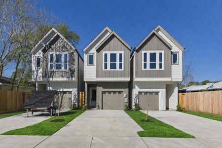 New construction Single-Family house 5032 Creekmont Dr, Houston, TX 77091 - image