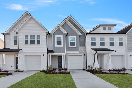 New construction Townhouse house 525 Eversden Dr, Zebulon, NC 27597 Hertford- photo 3 3